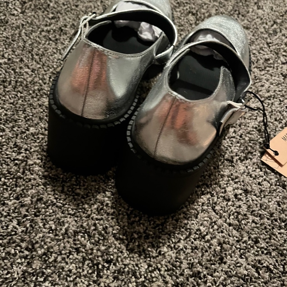 Madden NYC shoes. #8 - Picture 2 of 4